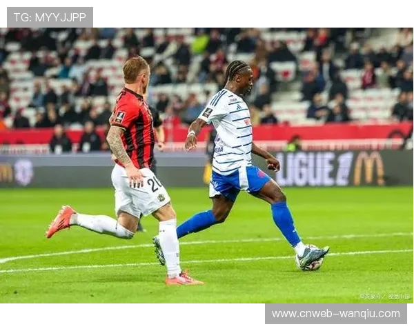 尼斯对阵朗斯，历史交锋优势能否克服近期状态低迷？