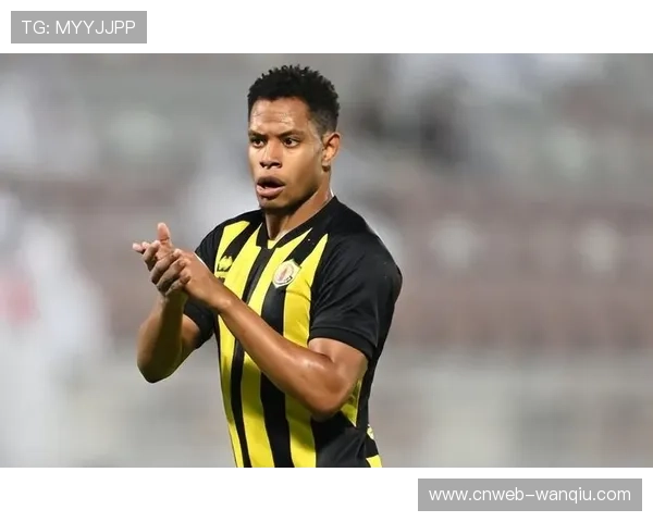 上海海港外援维塔尔角色解析:攻防转换枢纽